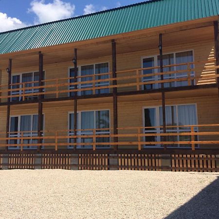 Guest House On Sovhoznaya Гагра Екстер'єр фото